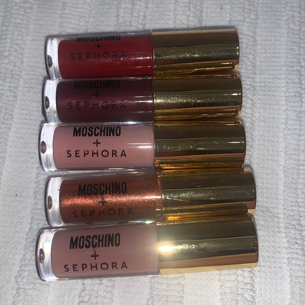 5 Mini Moschino+ Sephora Collection Limited Edition Lipsticks